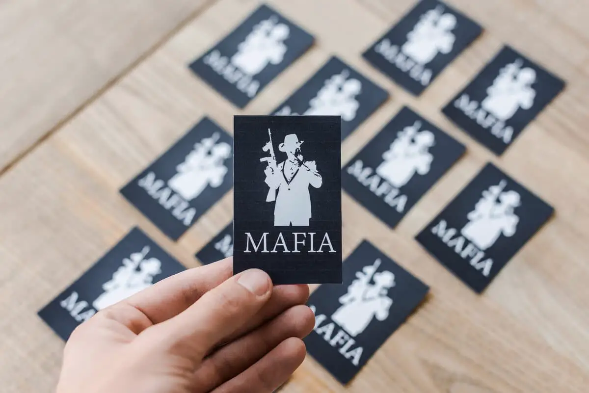 How To Play Mafia Rules To Play With And Without Cards 2023